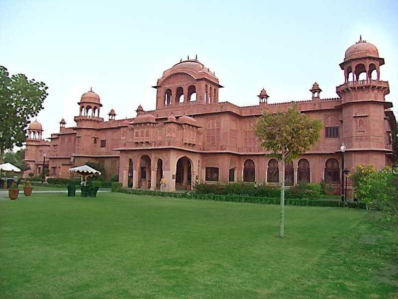 The Lallgarh Palace A Heritage Hotel Bikaner Bagian luar foto