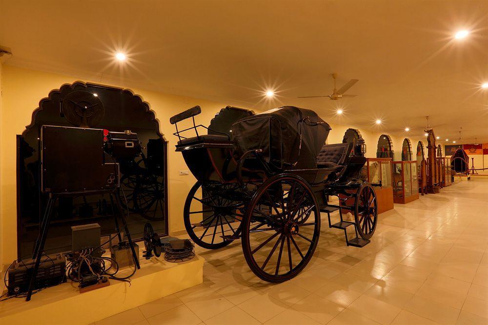 The Lallgarh Palace A Heritage Hotel Bikaner Bagian luar foto