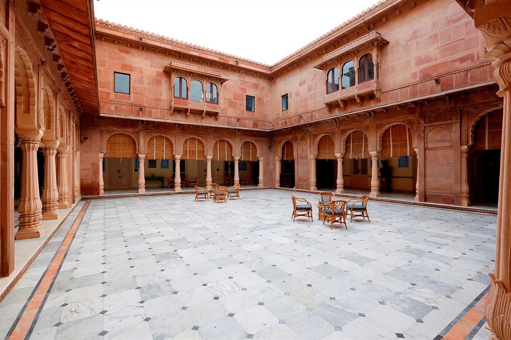 The Lallgarh Palace A Heritage Hotel Bikaner Bagian luar foto
